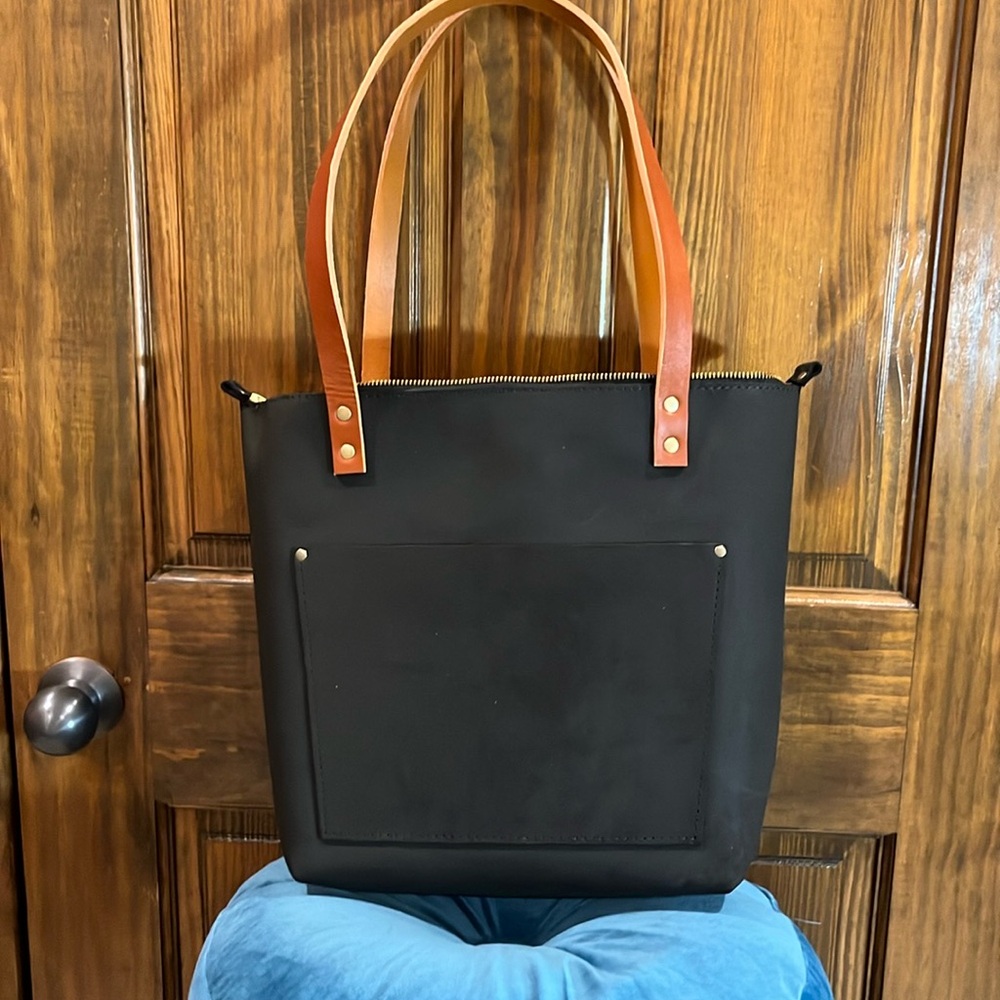 NEW Portland Leather Medium Zipper Tote Bag with English Bridle handles